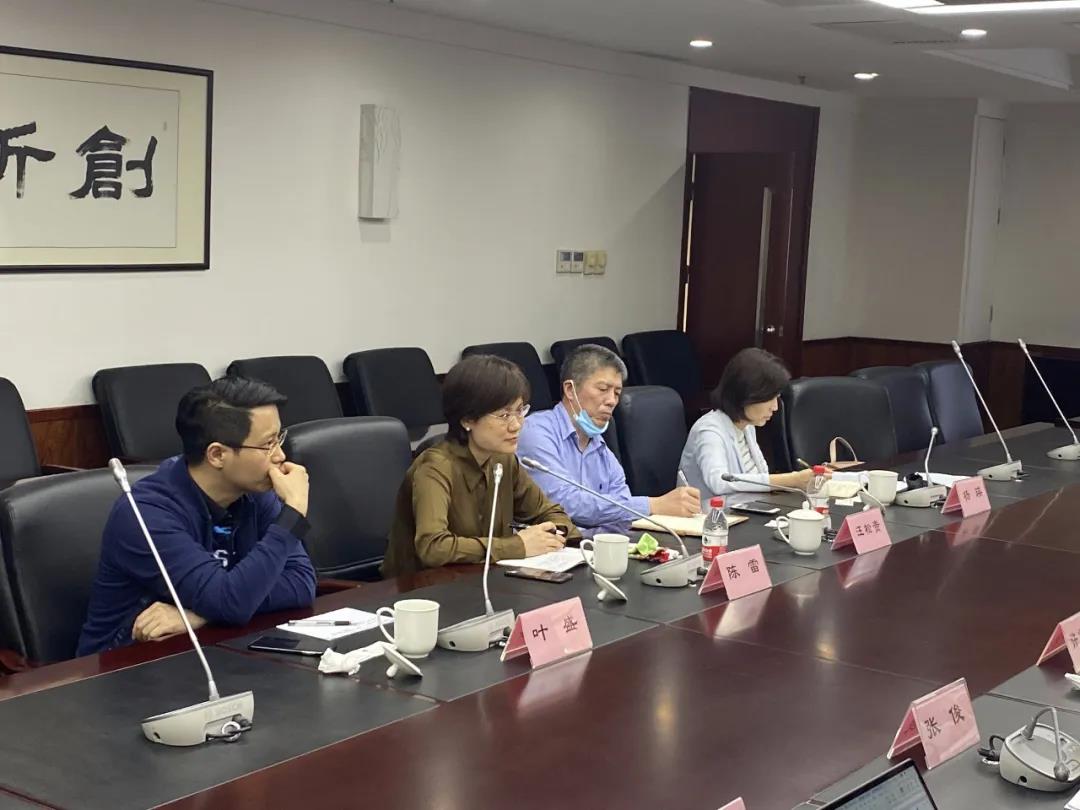 上海市住建委標定處、市市場(chǎng)管理總站一行調研協(xié)會(huì )
